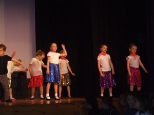 2013 tomarata school production 077